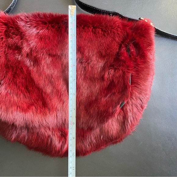 Genuine Fur Shoulder Bag by SPI 25 - Picture 7 of 11